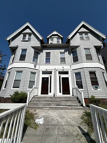 367 Howard Ave #1L Photo 1