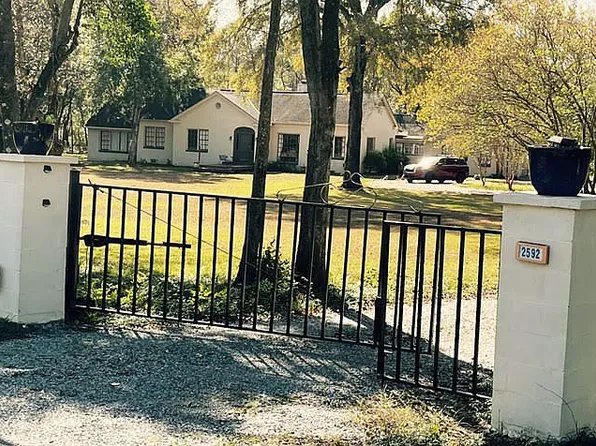 2592 Woodley Rd, Montgomery, AL 36111