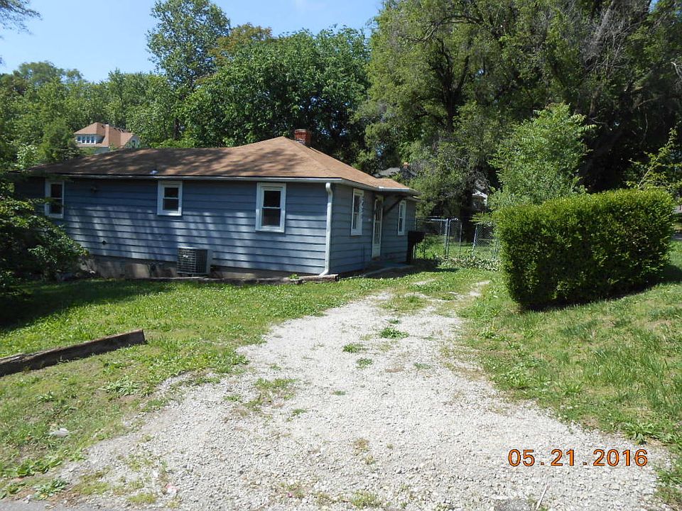 1st image of 2403 S 19th St