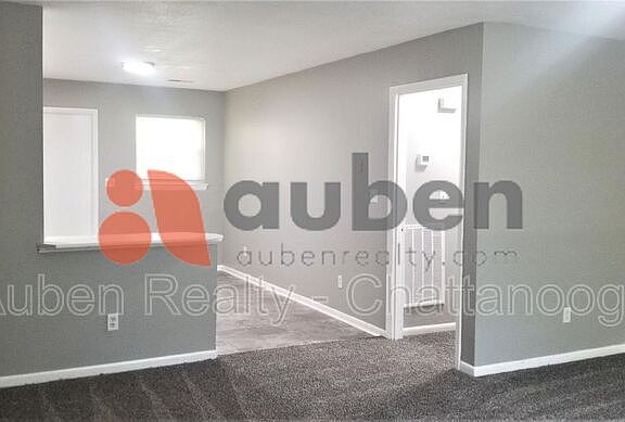 2nd image of 4071 Teakwood Dr