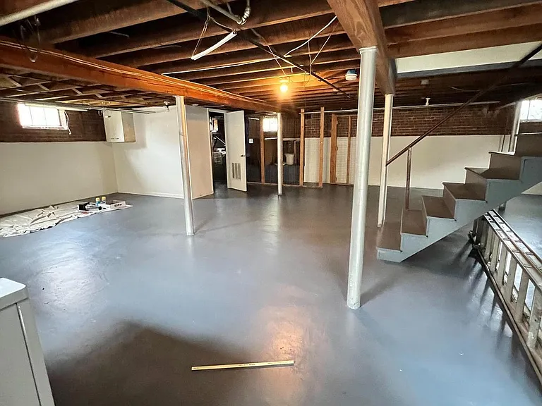 9409 Belair Rd — Photo 13