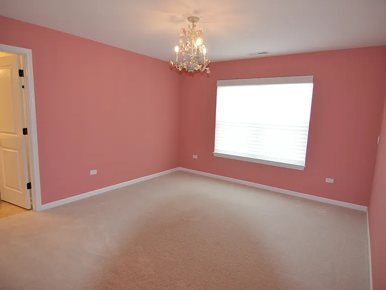 124 Roman Ln — Photo 14