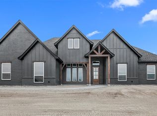 505 Longhorn Dr, Springtown, TX 76082