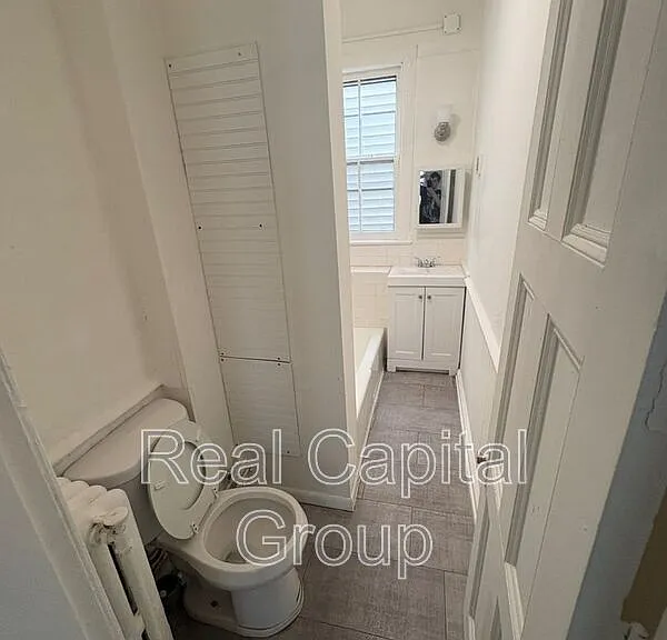 130 5th Ave #2R — Photo 8