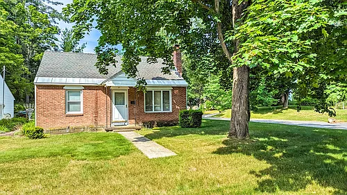 1 Dresden Ct Photo 1