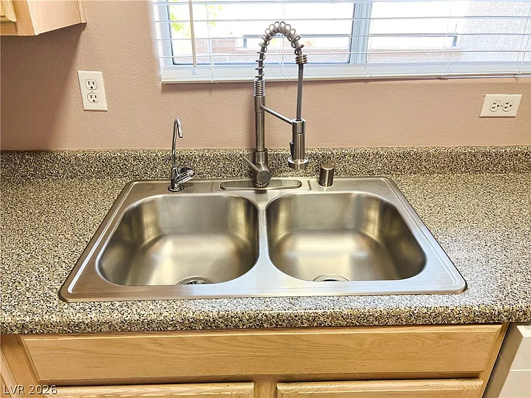 2100 Quarry Ridge St #207 — Photo 47