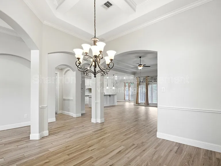 5818 Fairway Shores Ln — Photo 6