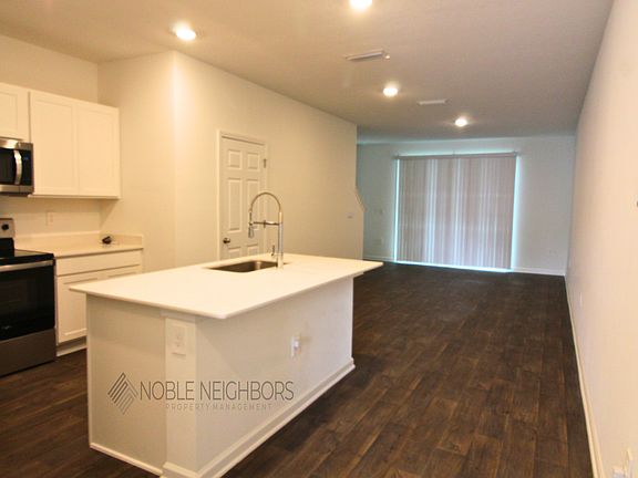 5347 Tellaro Ln Jacksonville FL 32210 Noble Neighbors Property Management