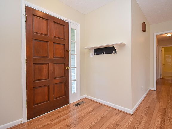4th image of 1936 Holman St