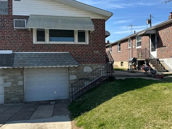 6730 Bingham St, Philadelphia, PA 19111
