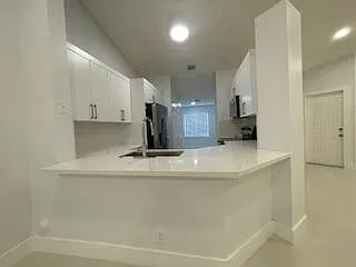 1630 Zenith Way #1630 — Photo 8
