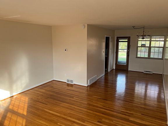 4th image of 3146 Northwest Blvd