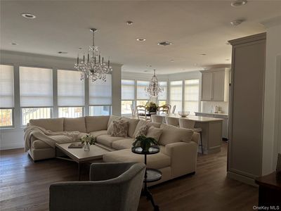 18205 Aspenwood Drive, Plainview, NY, 11803