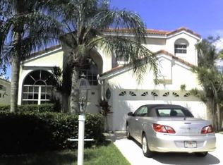 152 Woodlake Cir, Greenacres, FL 33463