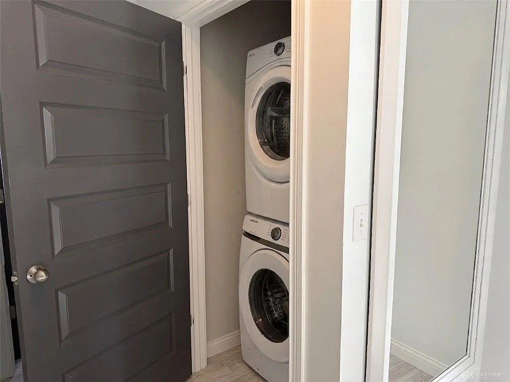 2 bed, 1304 sqft, $2,500 — Photo 4