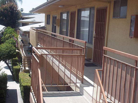 5th image of 5430 Corteen Pl