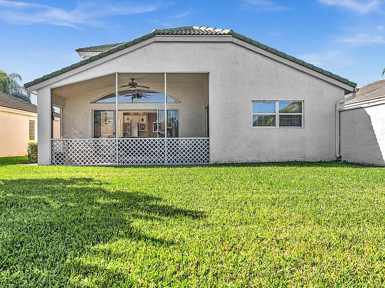 4194 Bluff Harbor Way — Photo 34