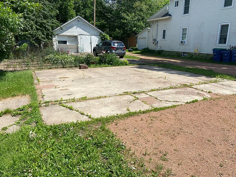 803 Franklin St — Photo 19