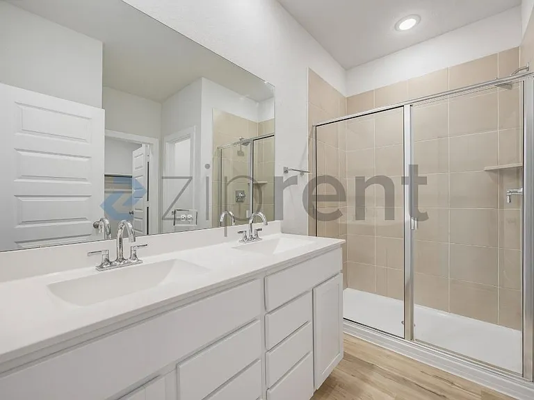 4750 Sahara Valleys — Photo 13