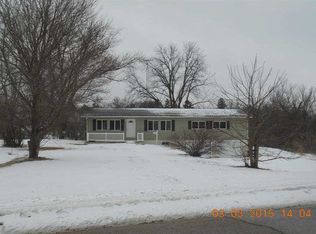 306 W 1st St, Cambria, WI 53923