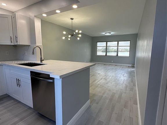 2nd image of 4311 Crystal Lake Dr APT 212