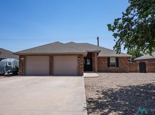 1128 Aquarius Dr, Portales, NM 88130