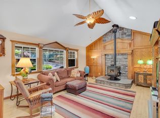 6184 Green Ridge Dr, Foresthill, CA 95631