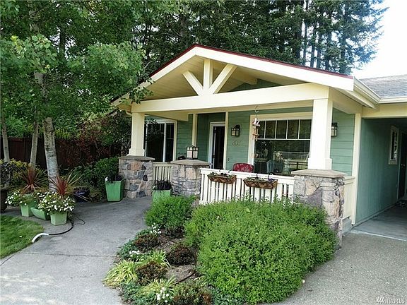 4th image of 3030 Conger Ave NW
