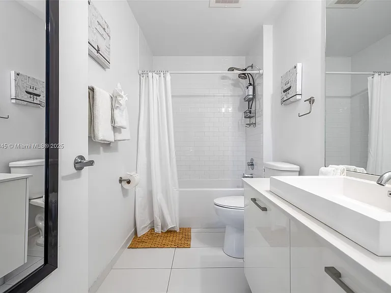 151 SE 1st St #809 — Photo 30