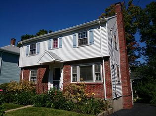 225 Weld St, West Roxbury, MA 02132