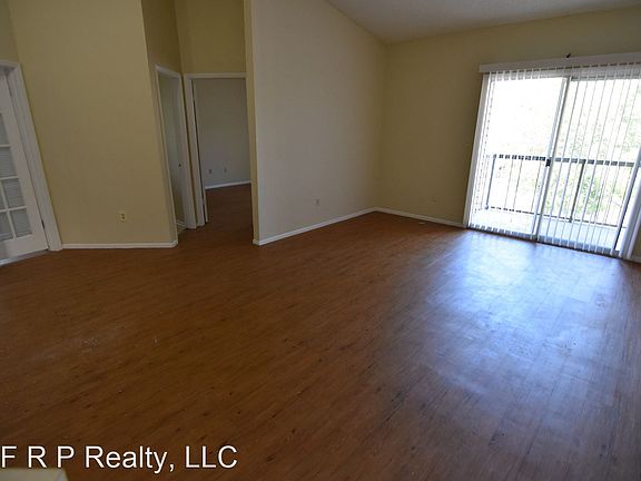 5th image of 1932 Lake Atriums Cir APT 88