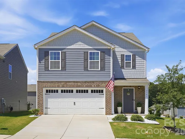 2141 Redstone Dr, York, SC 29745