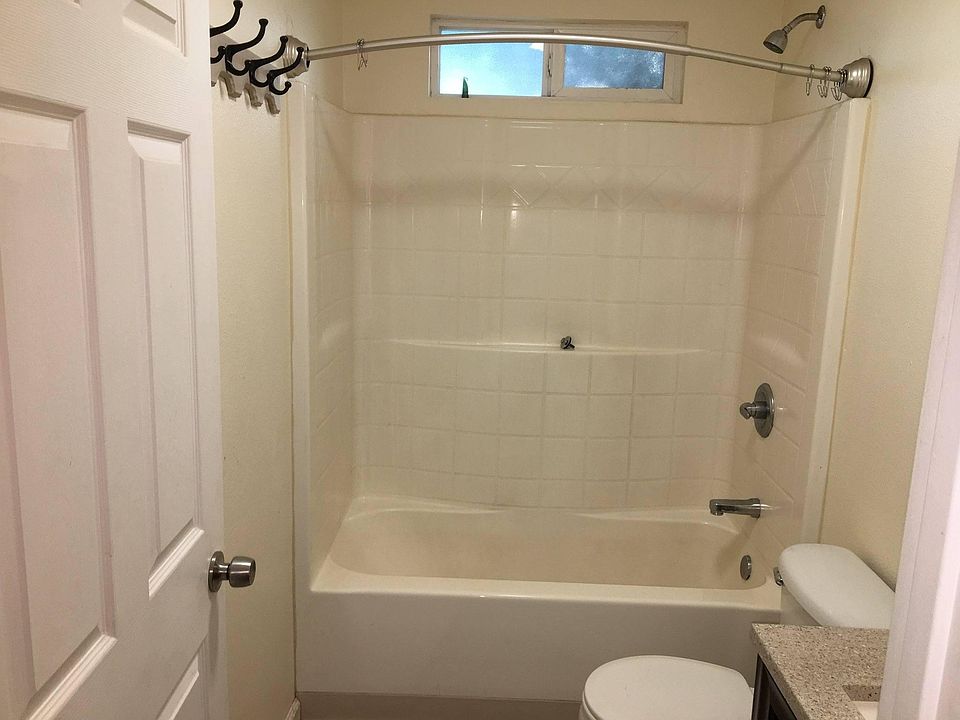 2nd image of 1120 2nd Ave APT 1