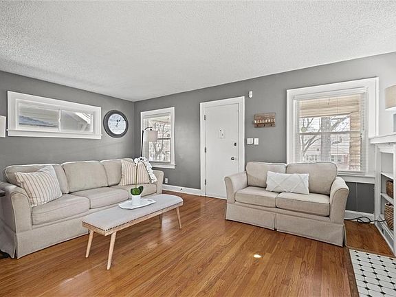 5th image of 5606 Holmes St