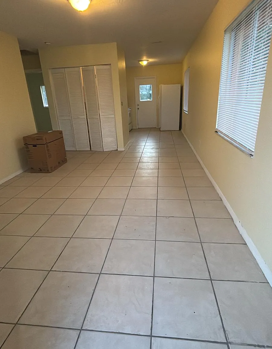 2 bed, $1,900 — Photo 3