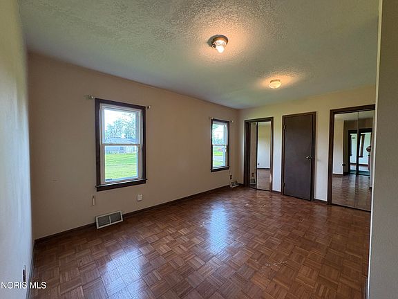5th image of 1312 Towers Rd