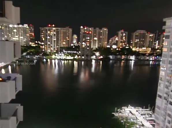 2750 NE 183rd St APT 1701, Aventura, FL 33160