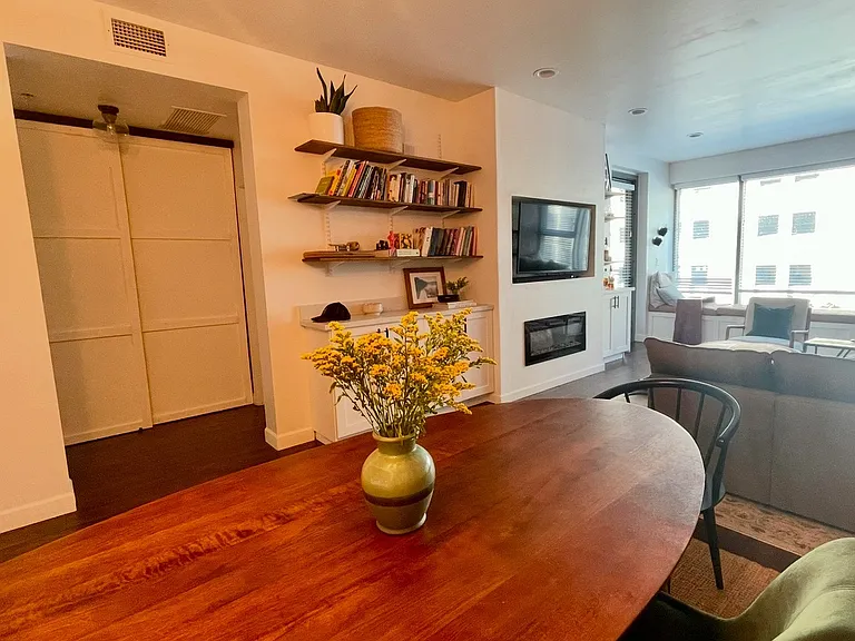1150 J St #0 — Photo 8