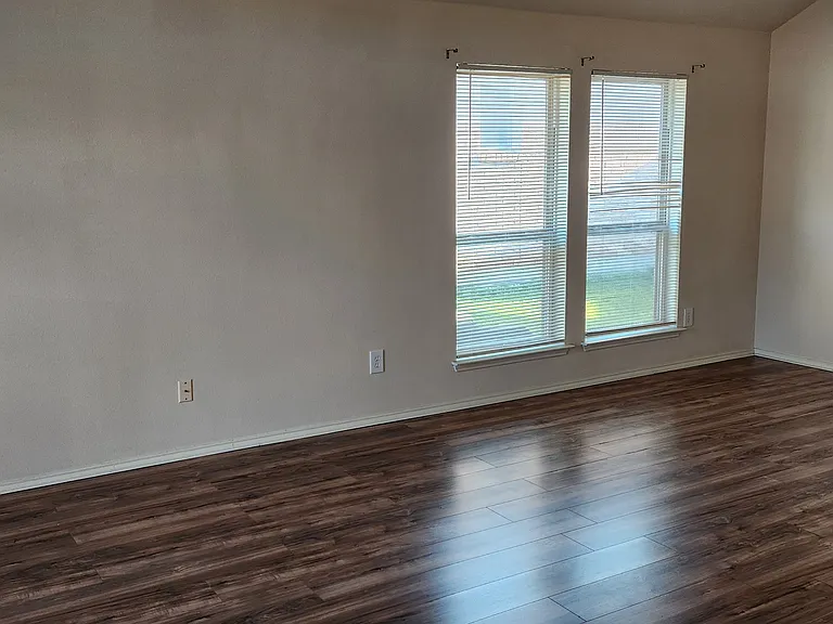 1212 Ruthella Dr — Photo 22