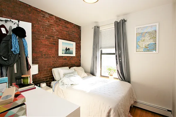 Rented by R New York | media 4