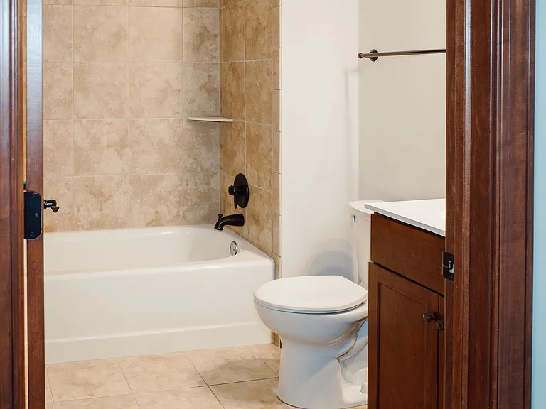 Full bath
