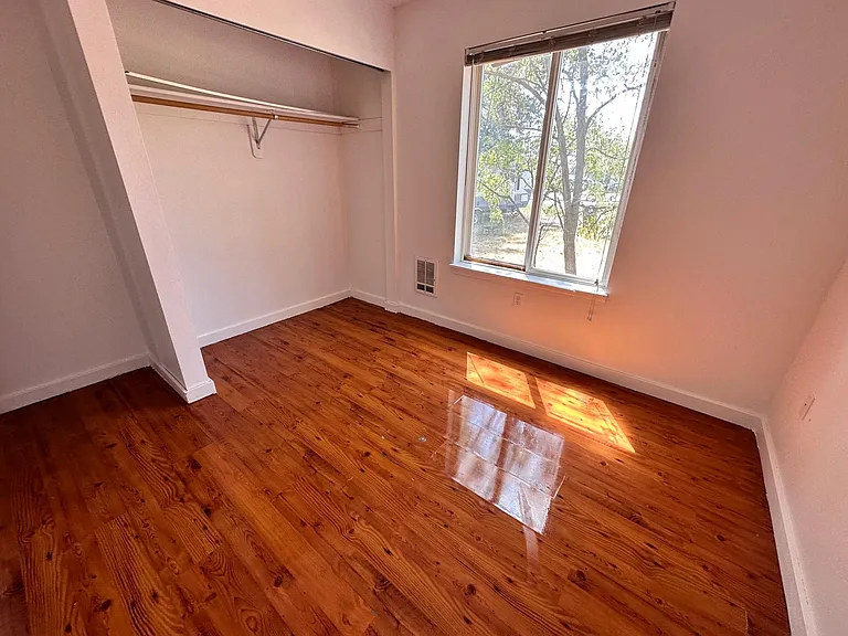 5 2nd St #5 — Photo 2