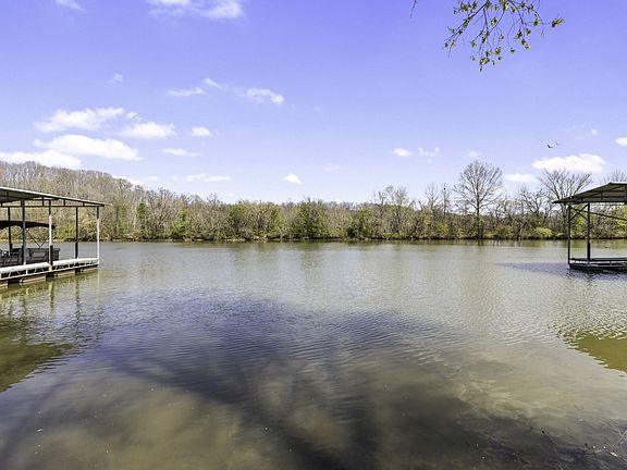 4th image of 1467 Chapmansboro Rd