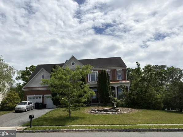 908 Mannington Dr, Williamstown, NJ 08094
