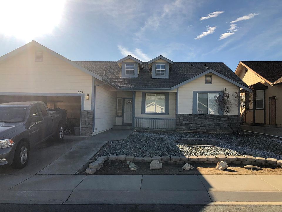 1st image of 523 Greenbriar Dr