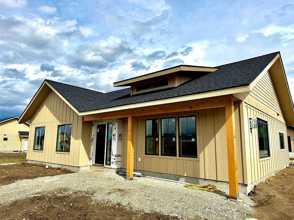 1st image of 813 Rivet Way