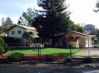 580 Lily St, Walnut Creek, CA 94595
