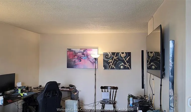 150 Park St W #908 — Photo 6
