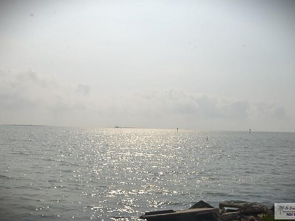 2nd image of 100 White Dr