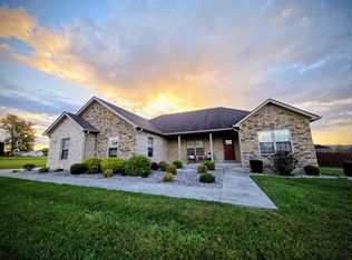 1601 Merlot Ct, Berea, KY 40403